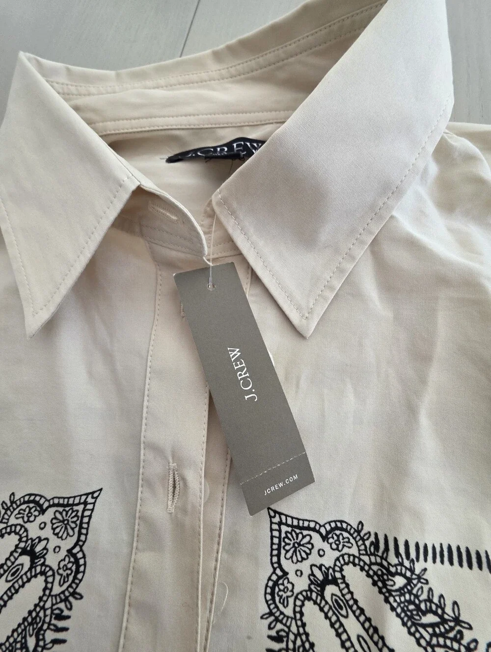J.Crew Cream Short- Bell Sleeve Bandana-Print Downs button-up Shirt Sz 8 $128
